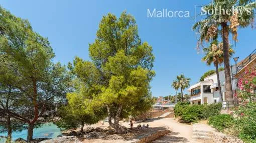 Waterfront villa with huge terrace Waterfront villa with huge terrace